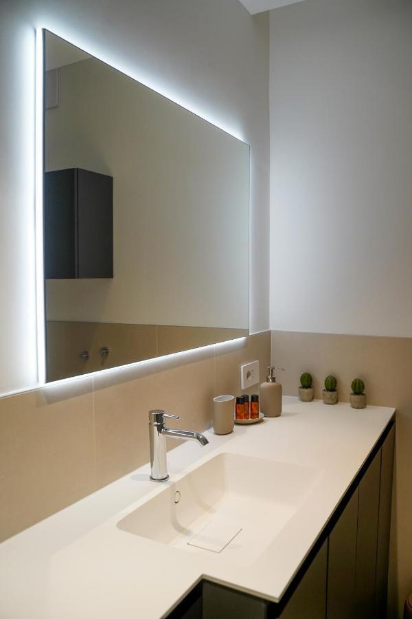 La Perla Di Bari - Private Parking Appartement Buitenkant foto