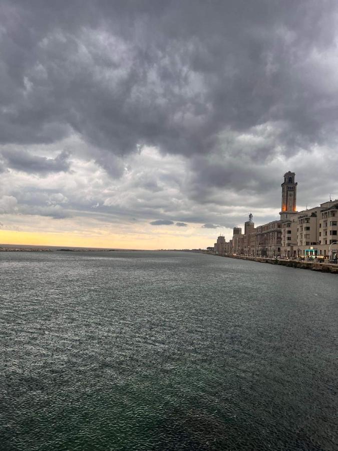 La Perla Di Bari - Private Parking Appartement Buitenkant foto